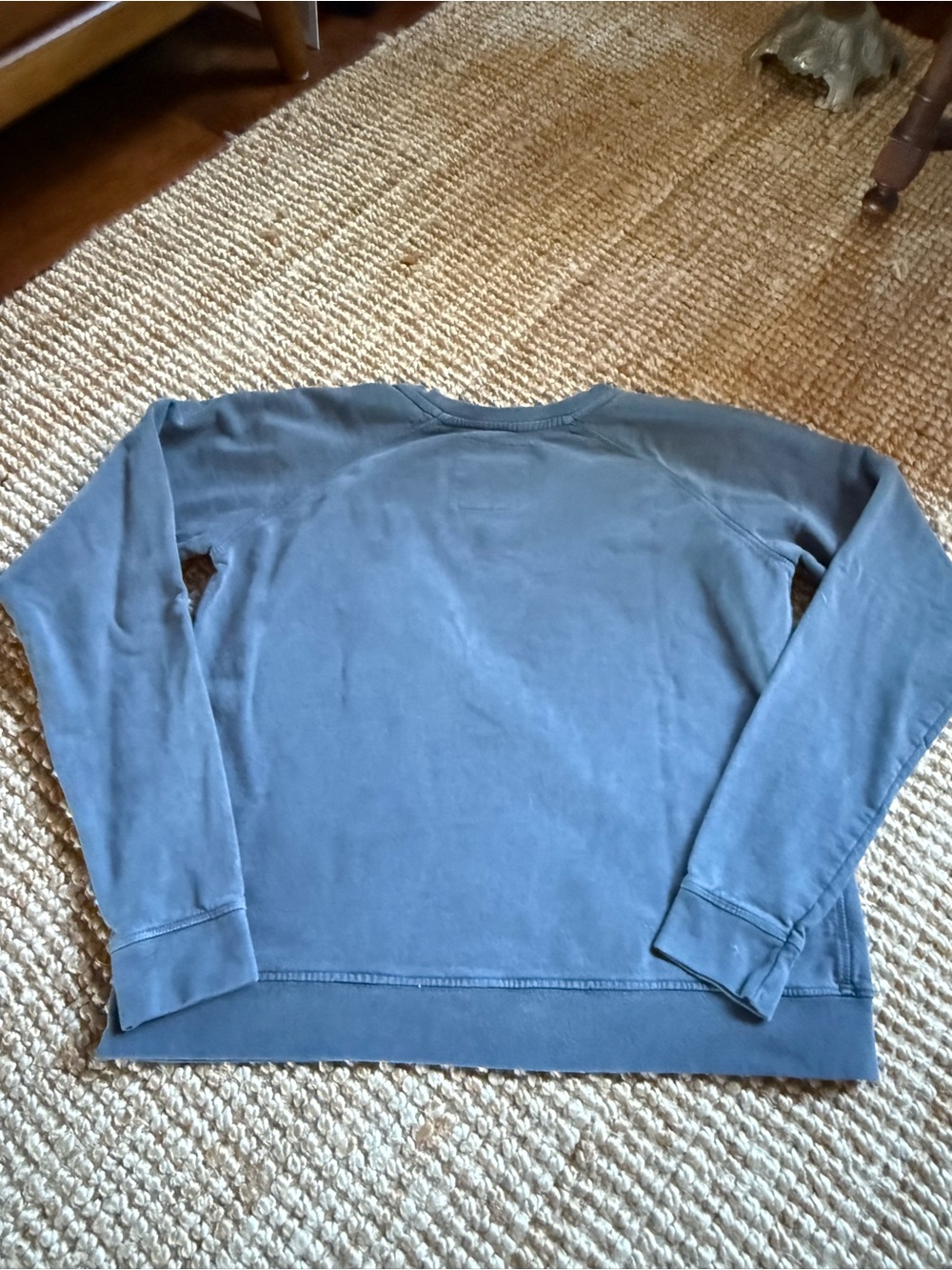 ⚜️ PEACE  LOVE  WORLD  GRAY SWEATSHIRT SIZE SMALL ⚜️ - Picture 6 of 10